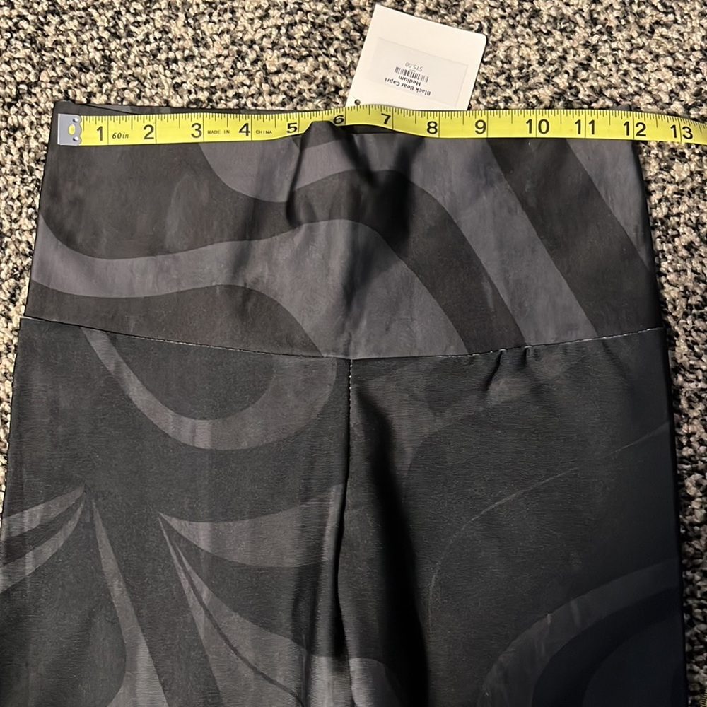 Trickster Company Black Bear Capri Leggings. Size Medium. NWT! - Picture 9 of 9